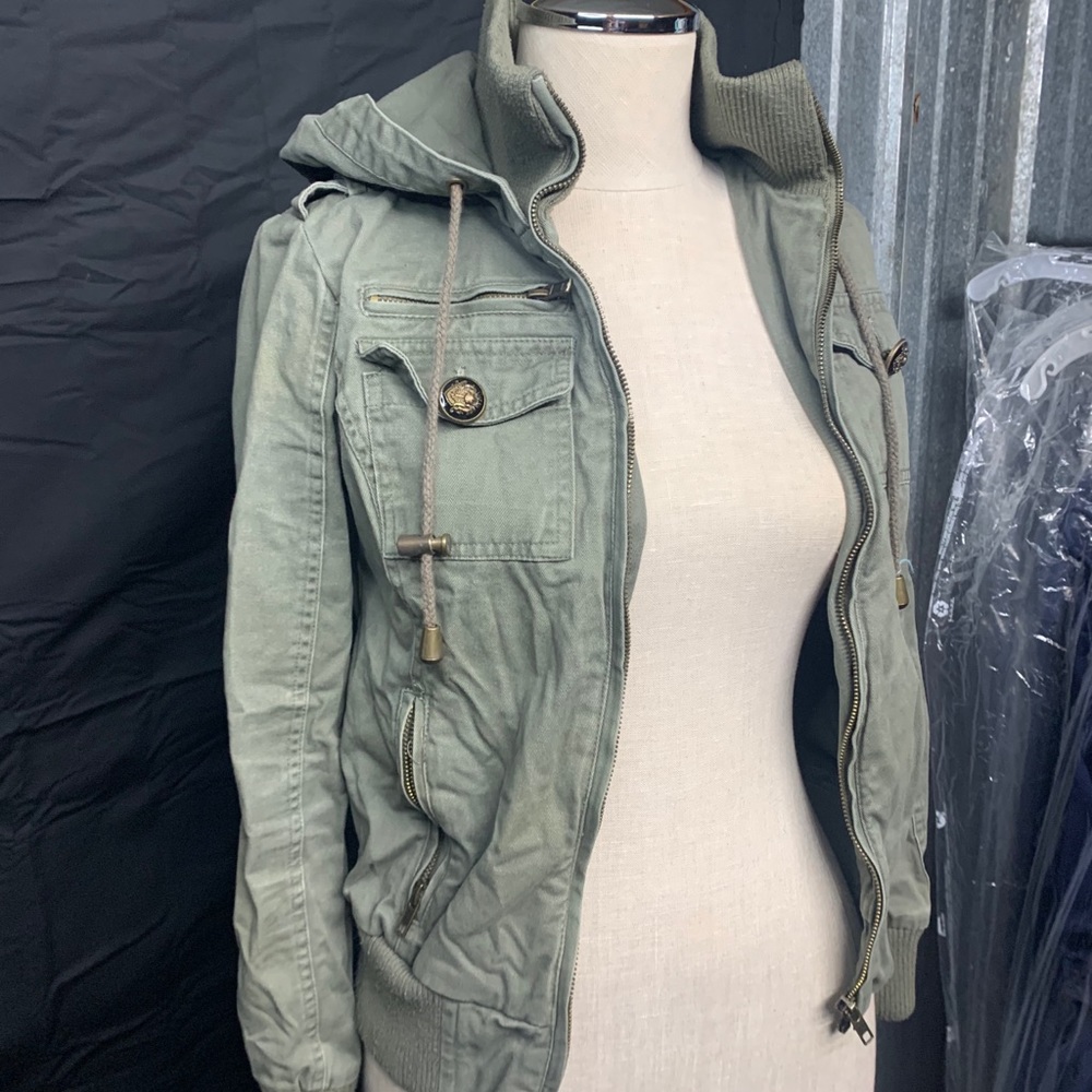 Women’s Utility Jacket